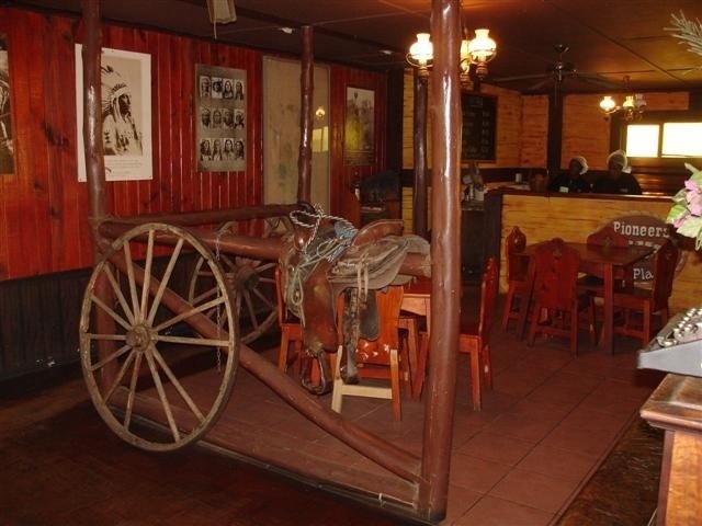 w155339 9540 pistol saloon wild west museum museum exhibits