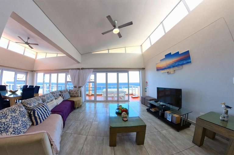 happy holiday homes penthouse jacuzzi panoramic sea view margate seafront south coast kwazulu natal south africa 768x511