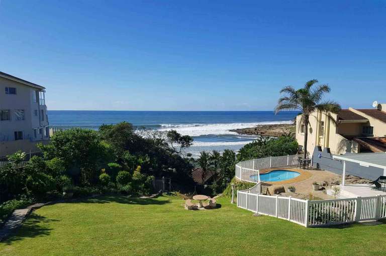 self catering holiday accommodation uvongo south coast kzn chardonnay cabanas 2 sea view 768x511