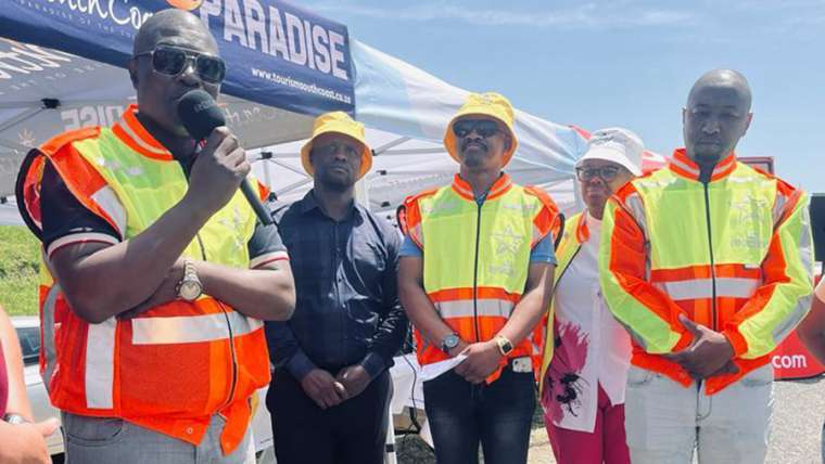 A mayoral welcome for holidaymakers heading to Destination…Summer!