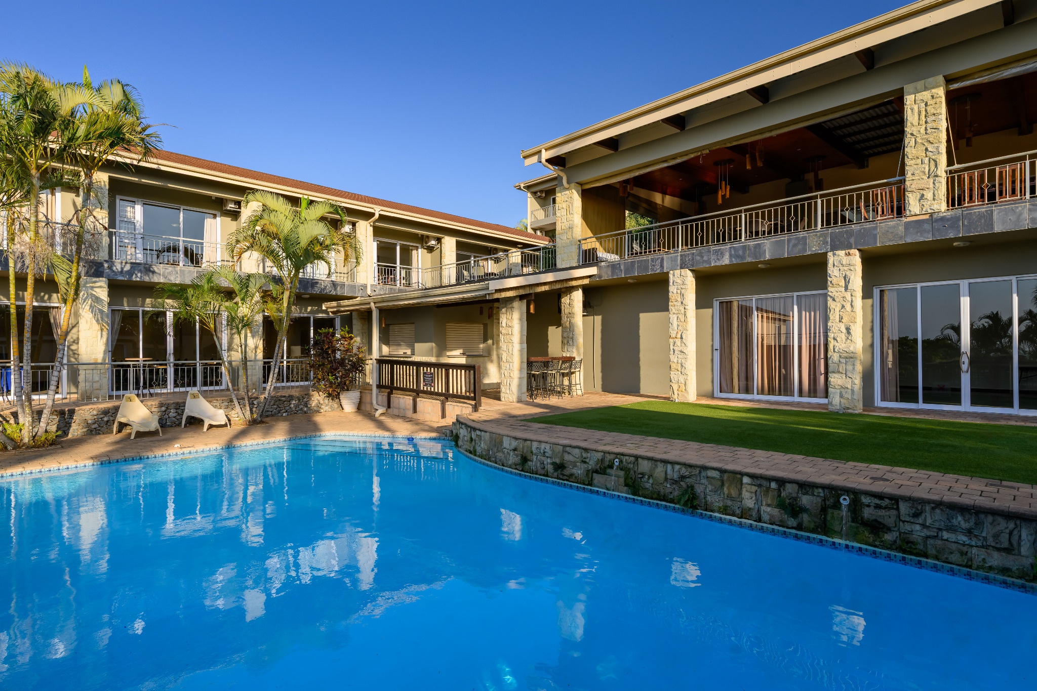 Umthunzi Hotel & Conference - VISIT KZN SOUTH COAST