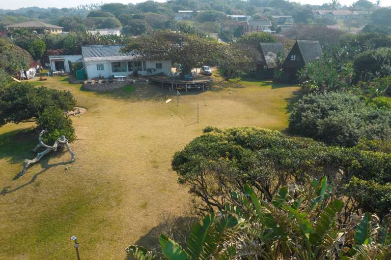 UMZUMBE SURF CAMP16 768x512