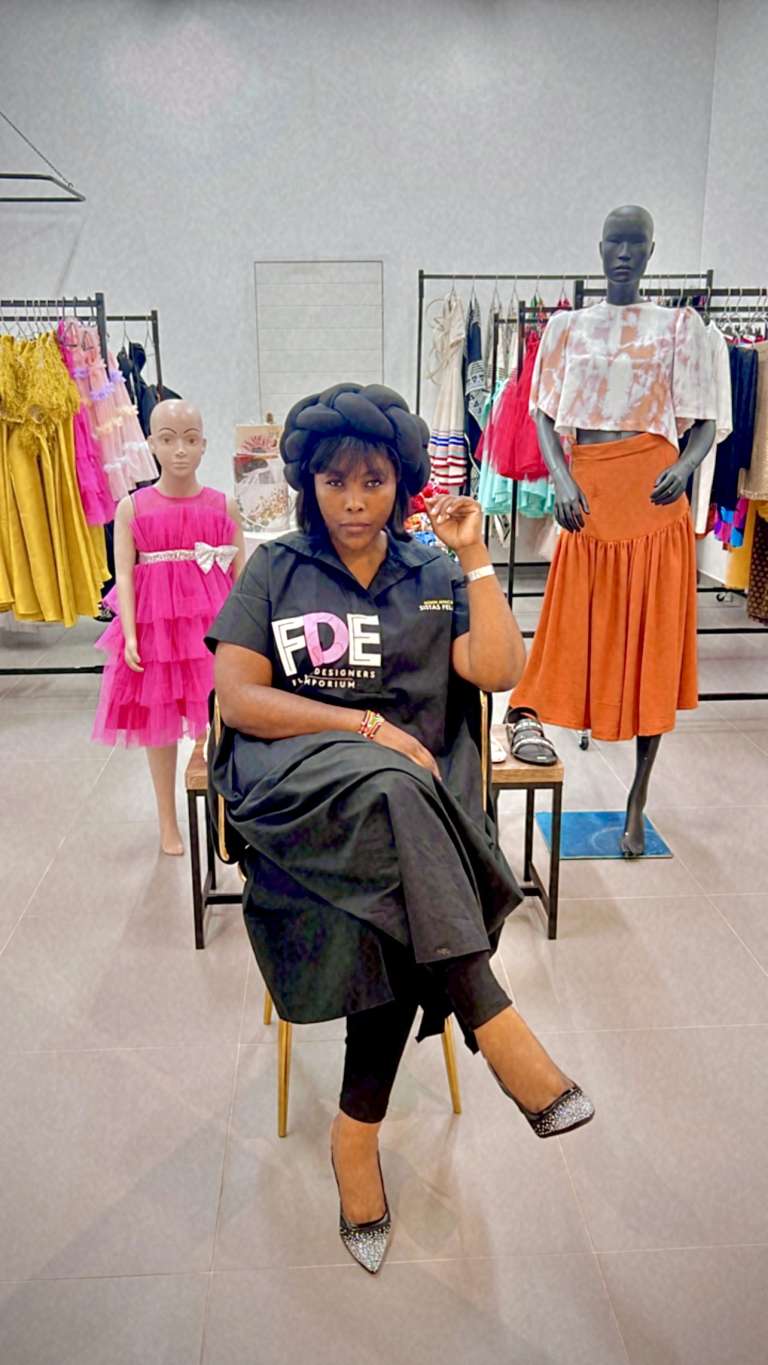 A1B416DE 6059 4BEC 991D 45D178BEBF7B Sistas FELAS pictures1 768x1365